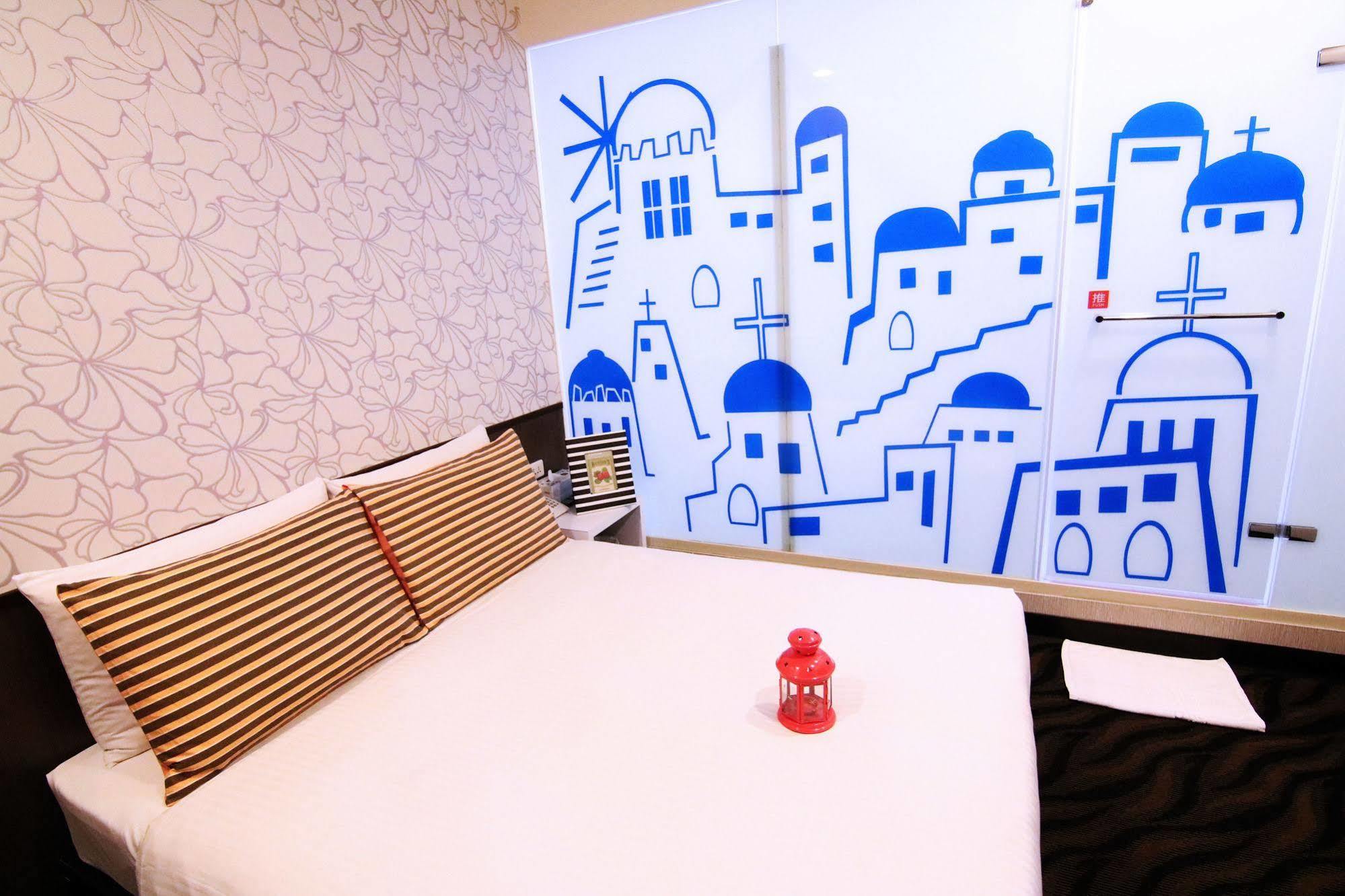 Dream Of Red Mansions Hotel Taipei Exterior photo